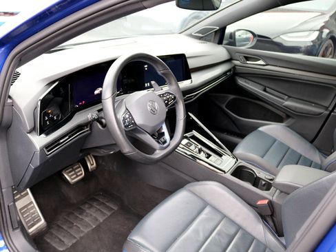 Used 2024 Volkswagen Golf R image 12