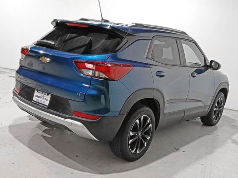 Used 2021 Chevrolet TrailBlazer LT w/ Sun and Liftgate Package AWD/4WD image 6