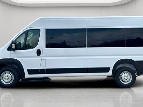 New 2026 RAM ProMaster 2500 w/ Convenience Group FWD image 9
