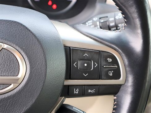 Used 2021 Lexus GX 460 Premium w/ Accessory Package image 33