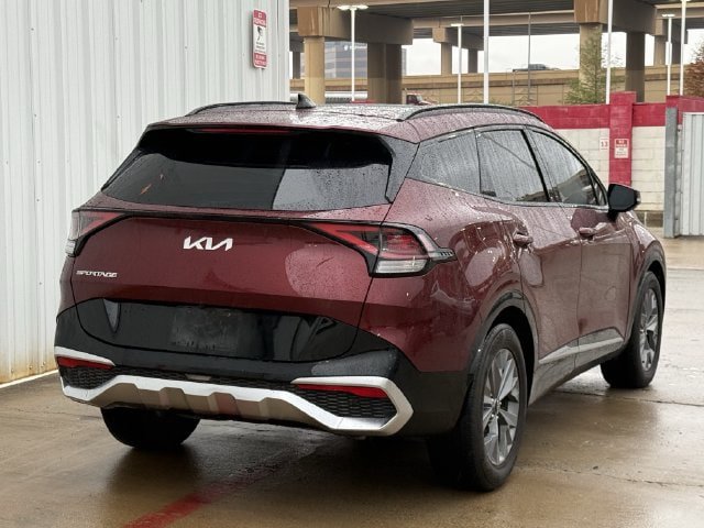 Used 2025 Kia Sportage SX FWD image 3
