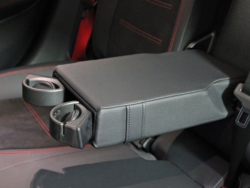 Certified 2025 Mercedes-Benz CLA 35 AMG 4MATIC image 27