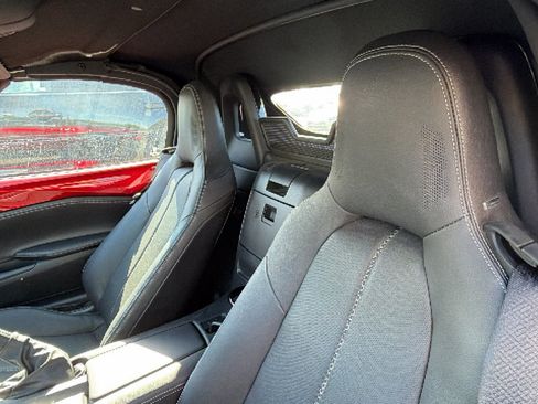 Used 2024 MAZDA MX-5 Miata Grand Touring RWD image 19
