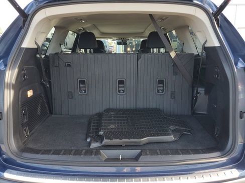 Used 2021 Subaru Ascent Touring image 9