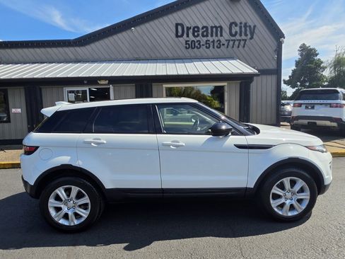 Used 2016 Land Rover Range Rover Evoque SE Premium AWD/4WD image 2