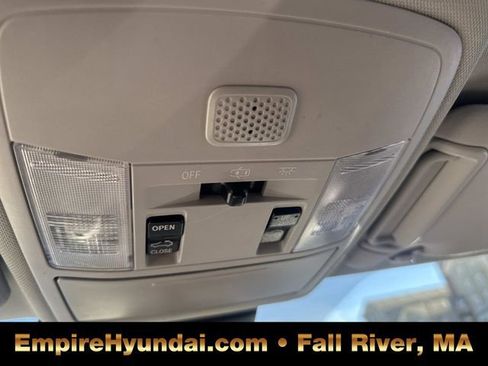 Used 2018 Toyota RAV4 Adventure image 30