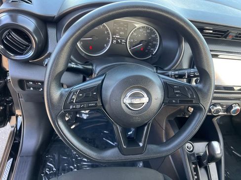 Used 2024 Nissan Kicks S image 15