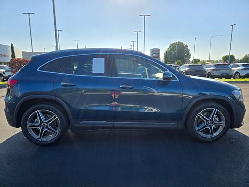 Used 2022 Mercedes-Benz GLA 250 4MATIC image 6
