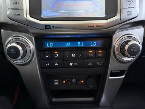 Used 2017 Toyota 4Runner Limited image 22