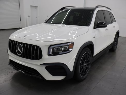 Used 2022 Mercedes-Benz GLB 35 AMG 4MATIC image 7