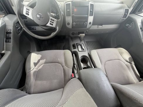 Used 2019 Nissan Frontier SV RWD image 12