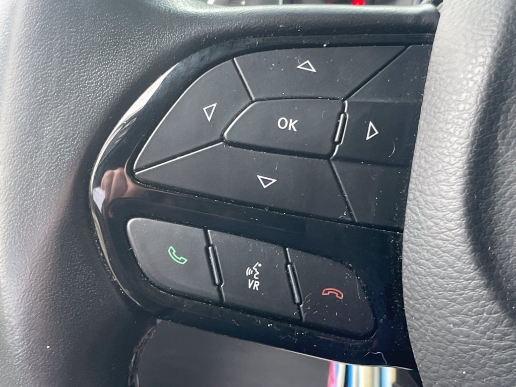 Used 2022 Chrysler 300 S RWD image 8