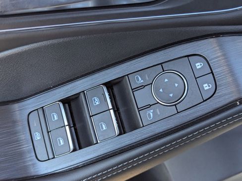 New 2026 Nissan Rogue Platinum w/ Platinum Premium Package image 17