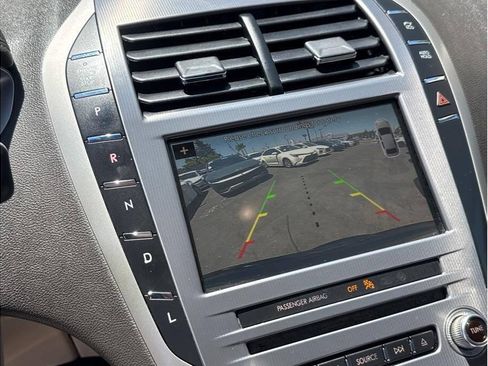 Used 2017 Lincoln MKZ Select w/ Select Plus Package FWD image 33