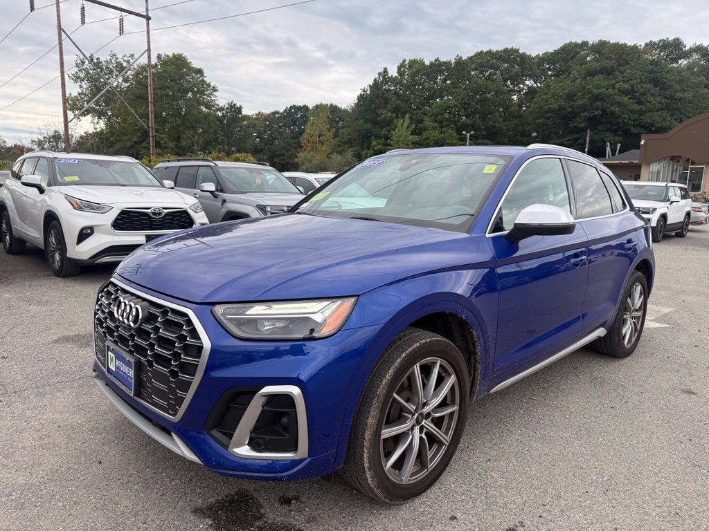 Used 2023 Audi SQ5 Premium Plus w/ Premium Plus Package AWD/4WD image 2