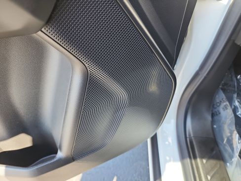 New 2026 Chevrolet Colorado W/T image 17