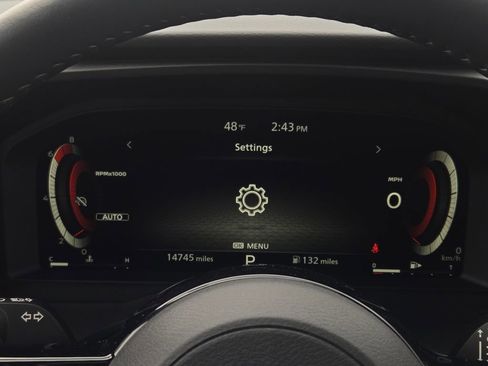 Used 2024 Nissan Rogue SL w/ SL Premium Package image 42