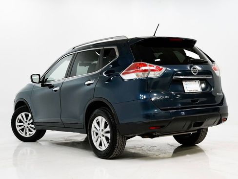 Used 2015 Nissan Rogue SV image 24