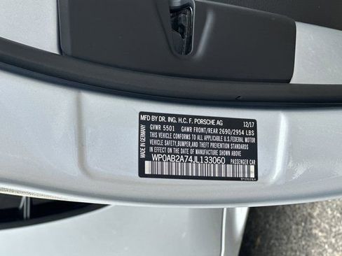 Used 2018 Porsche Panamera 4S AWD/4WD image 35