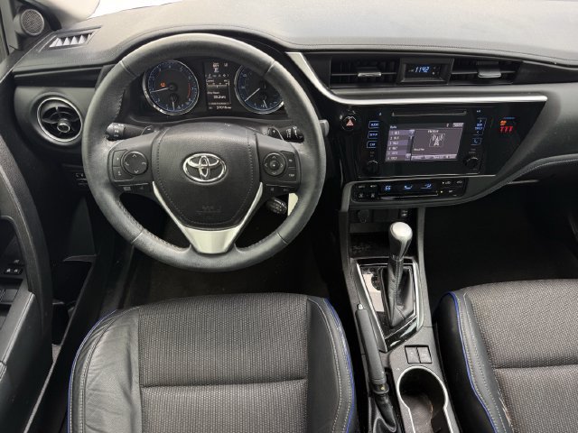 Used 2019 Toyota Corolla SE FWD image 11