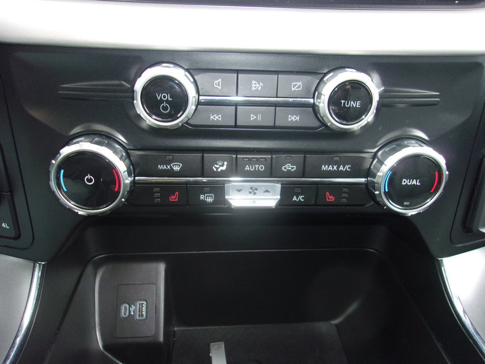 Used 2023 Ford F150 XLT w/ Equipment Group 302A High AWD/4WD image 16