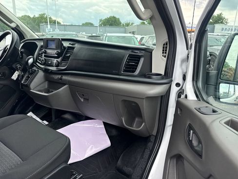 Used 2025 Ford Transit 250 Low Roof w/ Exterior Upgrade Package RWD image 24