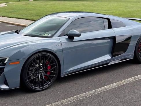 Used 2020 Audi R8 V10 AWD/4WD image 2