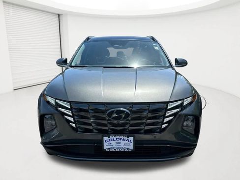 Certified 2023 Hyundai Tucson Limited AWD/4WD image 2