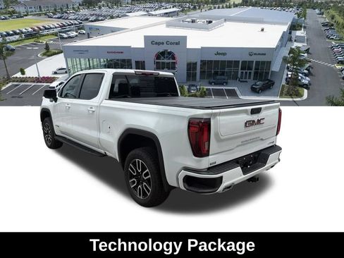 Used 2026 GMC Sierra 1500 AT4 w/ AT4 Premium Package AWD/4WD image 4