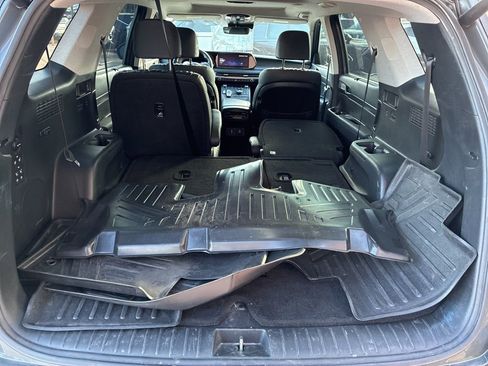 Used 2023 Hyundai Palisade Limited image 13