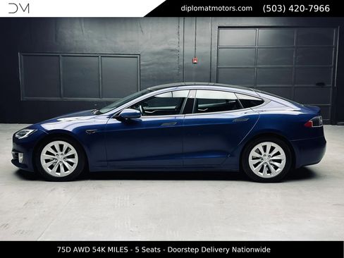 Used 2017 Tesla Model S 75D AWD/4WD image 4