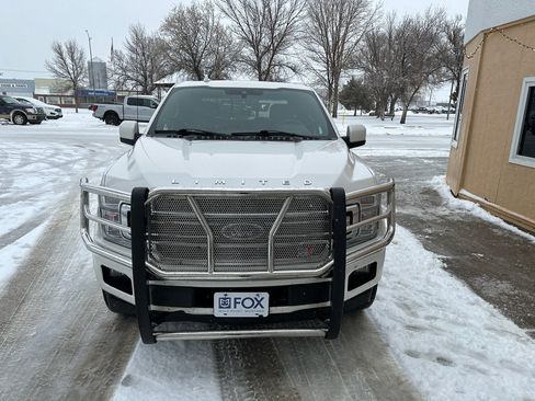 Used 2018 Ford F150 Limited image 6