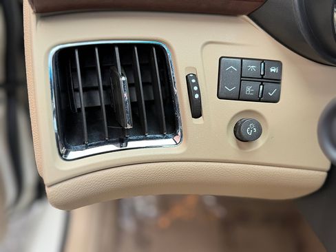 Used 2014 Cadillac CTS Premium image 25