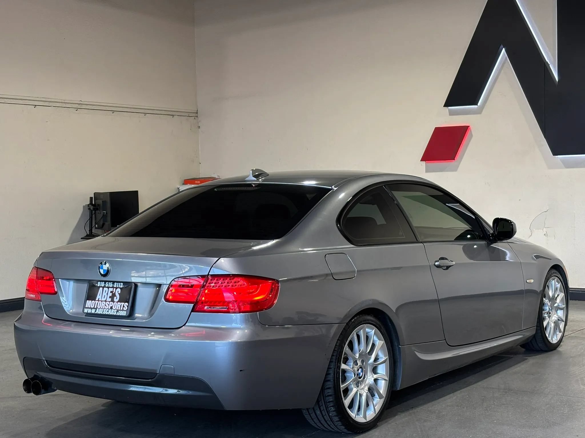 Used 2012 BMW 328i Coupe RWD image 6