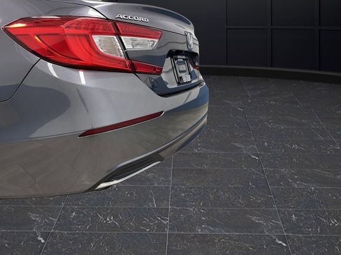 Used 2019 Honda Accord LX image 30