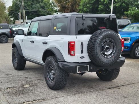 New 2025 Ford Bronco Big Bend w/ Black Diamond Package image 3