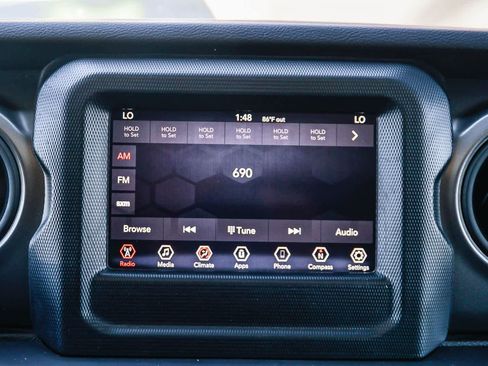 Used 2023 Jeep Wrangler Unlimited AWD/4WD image 14