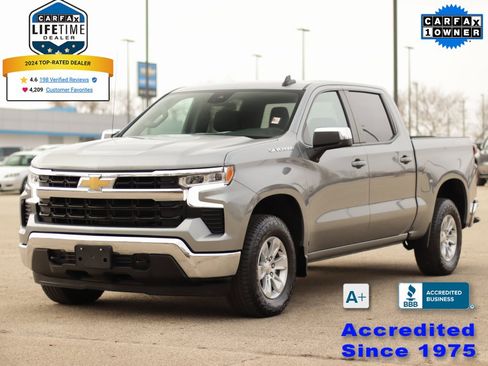 Used 2023 Chevrolet Silverado 1500 LT w/ Protection Package image 3