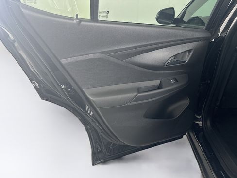 Used 2025 Buick Envista Preferred FWD image 26