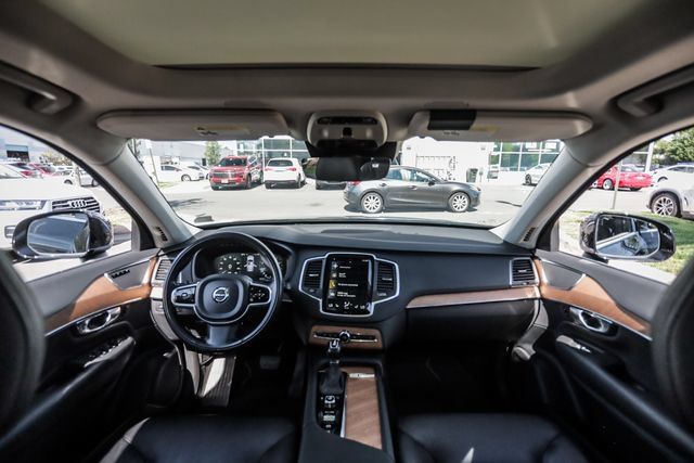 Used 2021 Volvo XC90 T6 Momentum AWD/4WD image 44