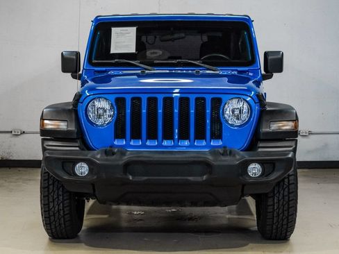 Used 2022 Jeep Wrangler Sport AWD/4WD image 7