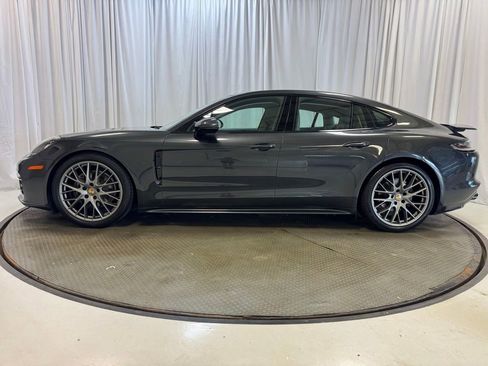 Certified 2023 Porsche Panamera 4 Platinum Edition AWD/4WD image 2