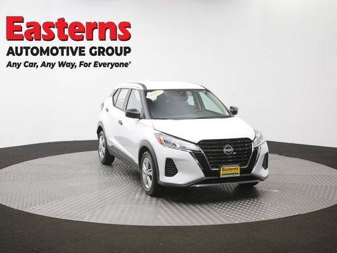 Used 2023 Nissan Kicks S FWD image 53