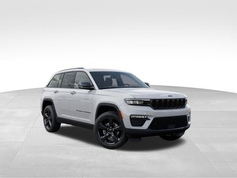 New 2025 Jeep Grand Cherokee Limited image 6