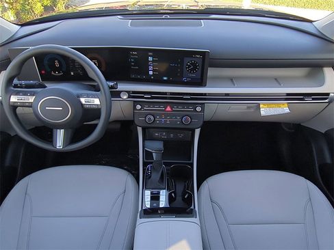 New 2026 Hyundai Tucson SE image 17