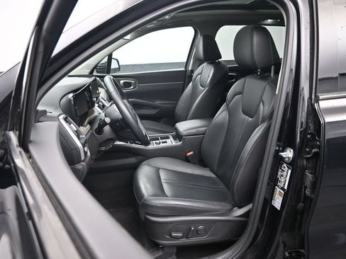 Used 2023 Kia Sorento EX w/ Panoramic Sunroof Package FWD image 21
