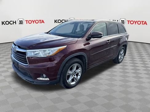 Used 2016 Toyota Highlander Limited image 3