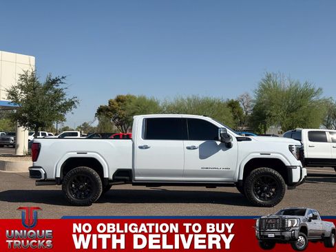 Used 2026 GMC Sierra 2500 Denali Ultimate AWD/4WD image 4