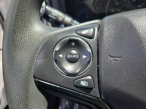 Used 2022 Honda HR-V EX image 20