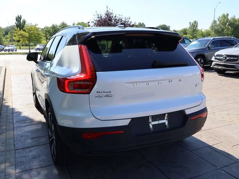Used 2021 Volvo XC40 P8 Recharge w/ Advanced Package AWD/4WD image 8